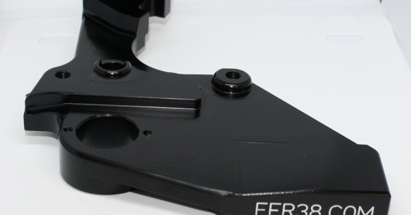 13-18 ZX6-36 under caliper-